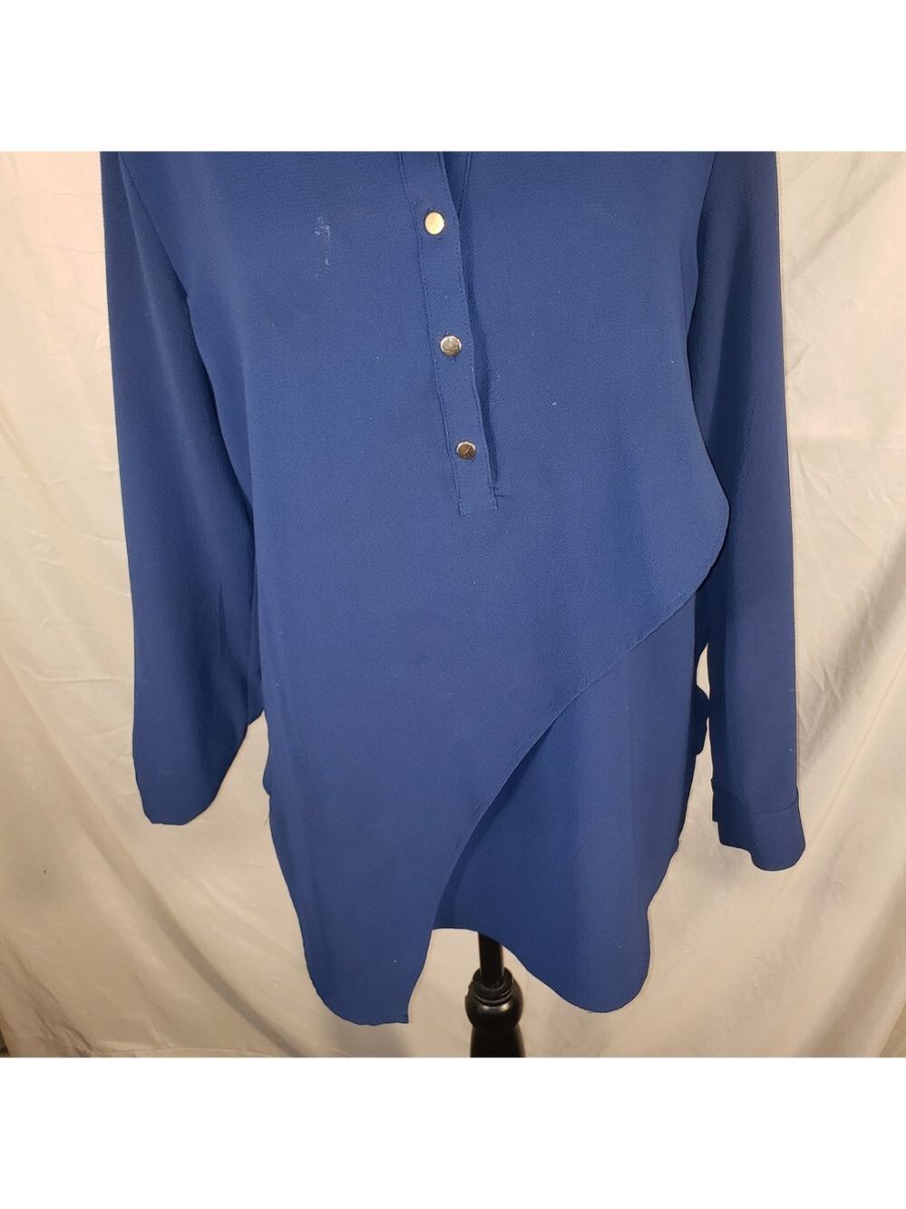 Elegant New Directions Blue Women's Asymetrical Top - PM - Picture 5 of 5